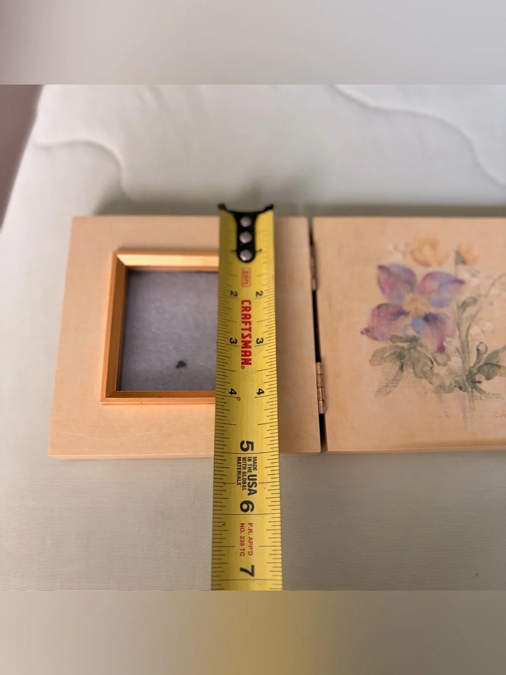 Charming Vintage Rustic Floral Folding Mini Photo Frame Freestanding
